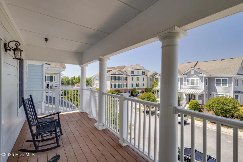 207 S Academy Street Washington, NC 27889