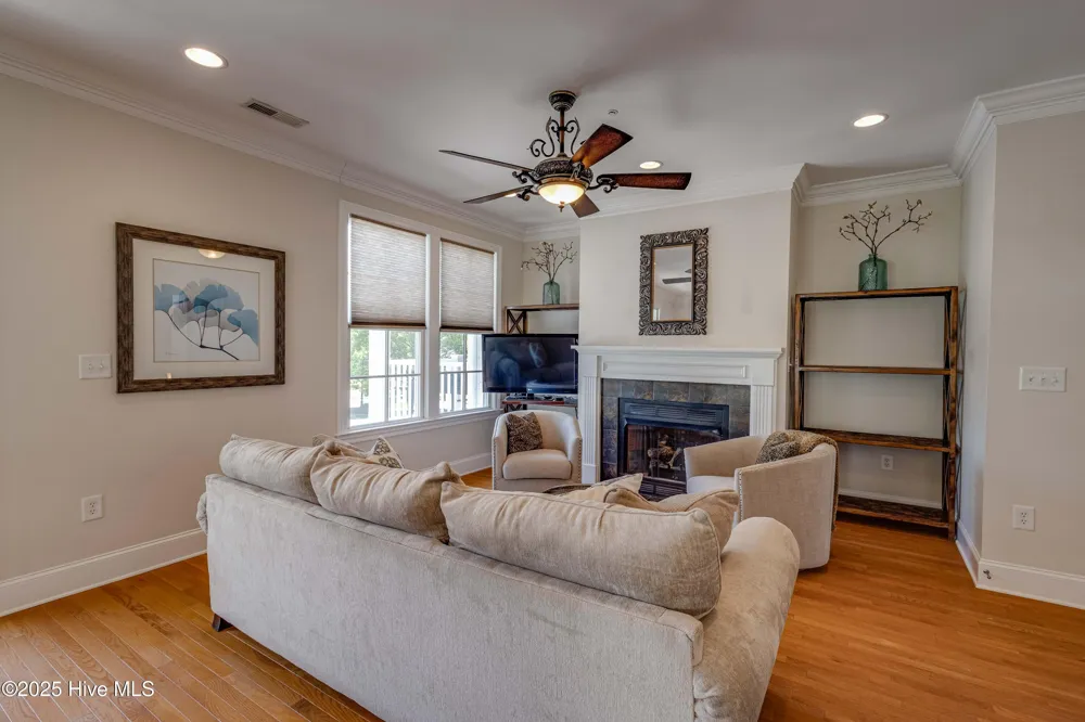 207 S Academy Street Washington, NC 27889