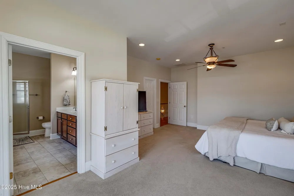 207 S Academy Street Washington, NC 27889