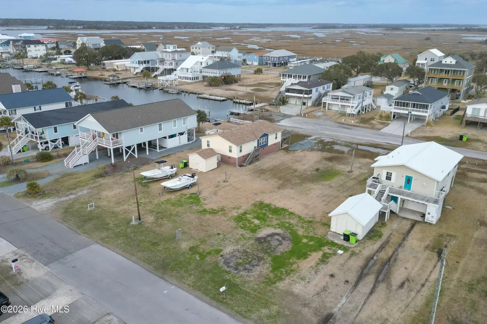 7026 7th Street Surf City, NC 28445