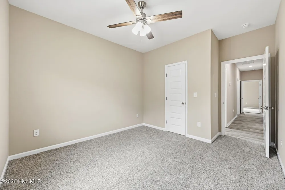 2624 Fountaintown Road Chinquapin, NC 28521