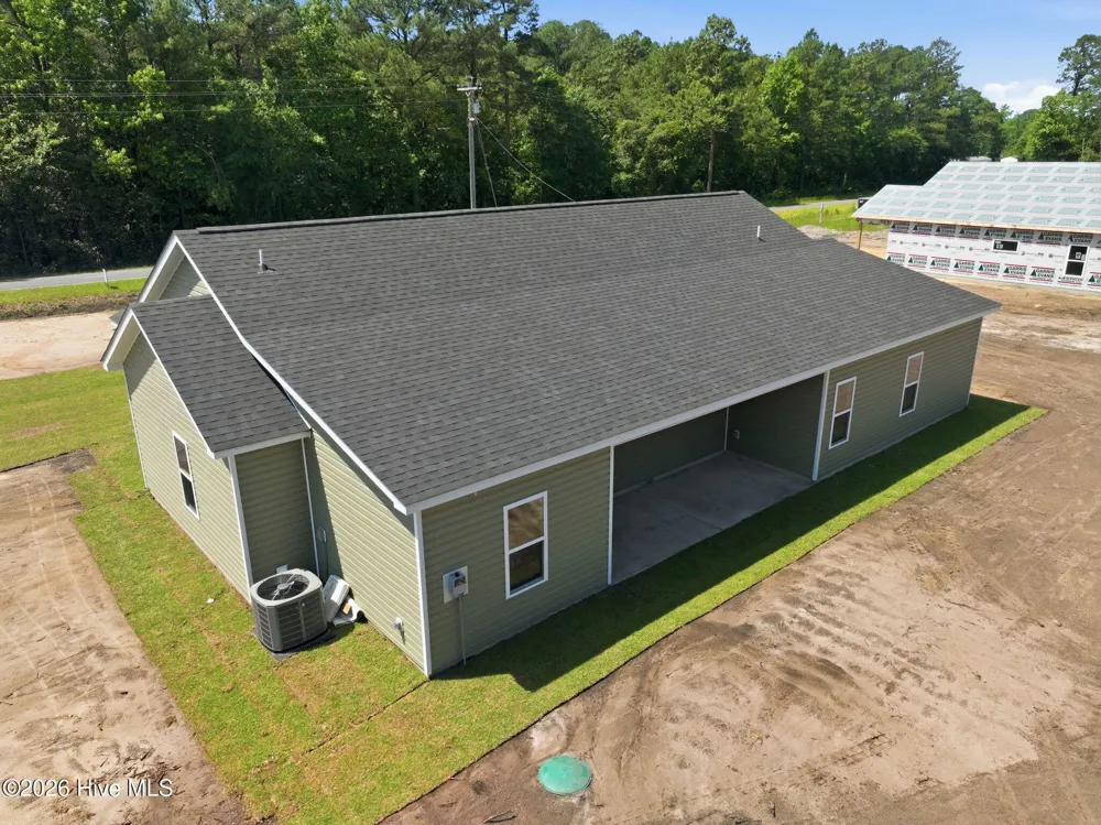 2624 Fountaintown Road Chinquapin, NC 28521