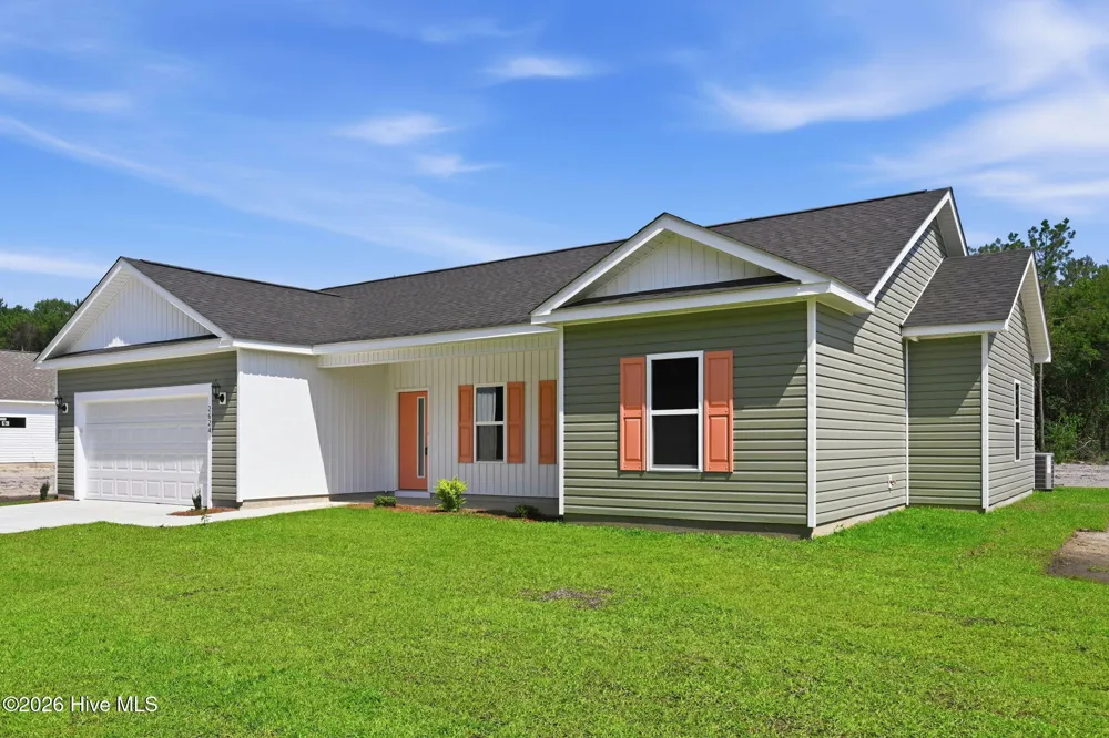 2624 Fountaintown Road Chinquapin, NC 28521