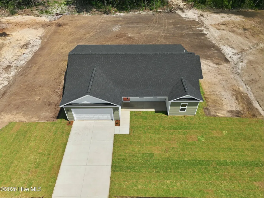 2624 Fountaintown Road Chinquapin, NC 28521