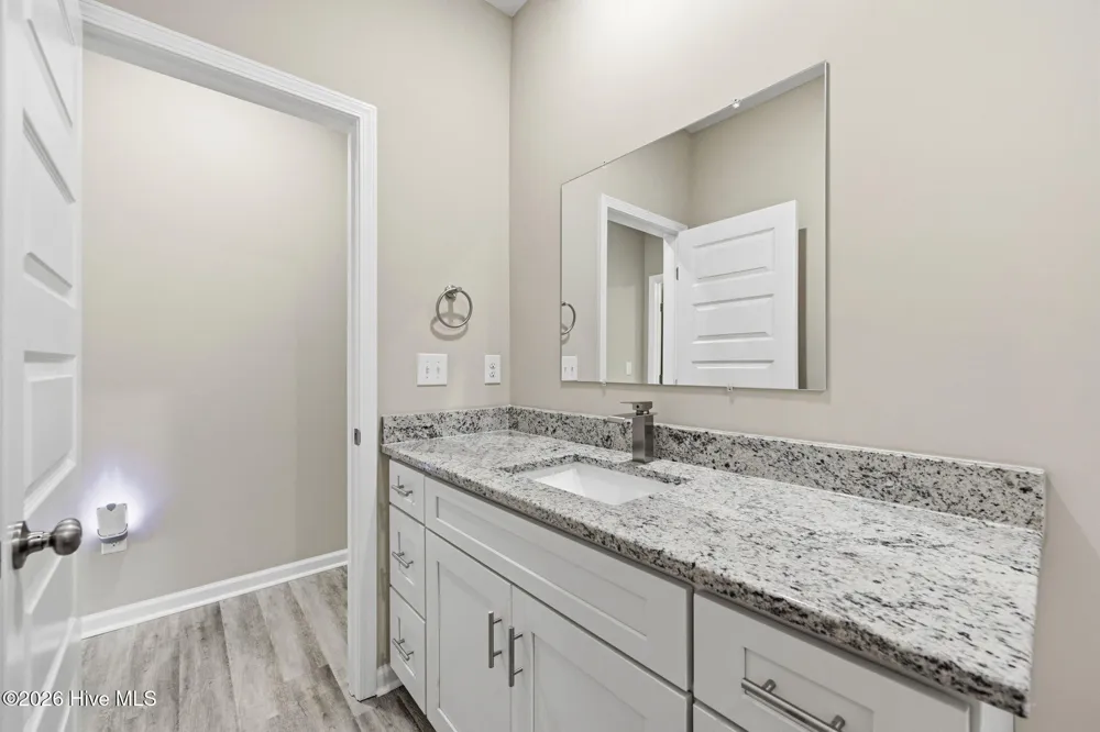 2624 Fountaintown Road Chinquapin, NC 28521
