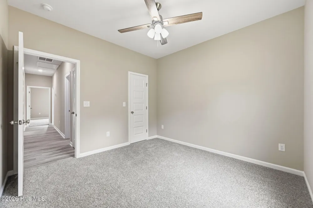 2624 Fountaintown Road Chinquapin, NC 28521