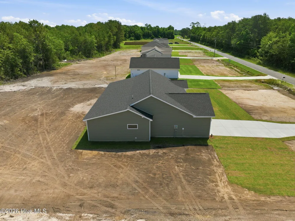 2624 Fountaintown Road Chinquapin, NC 28521