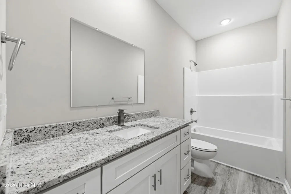 2624 Fountaintown Road Chinquapin, NC 28521