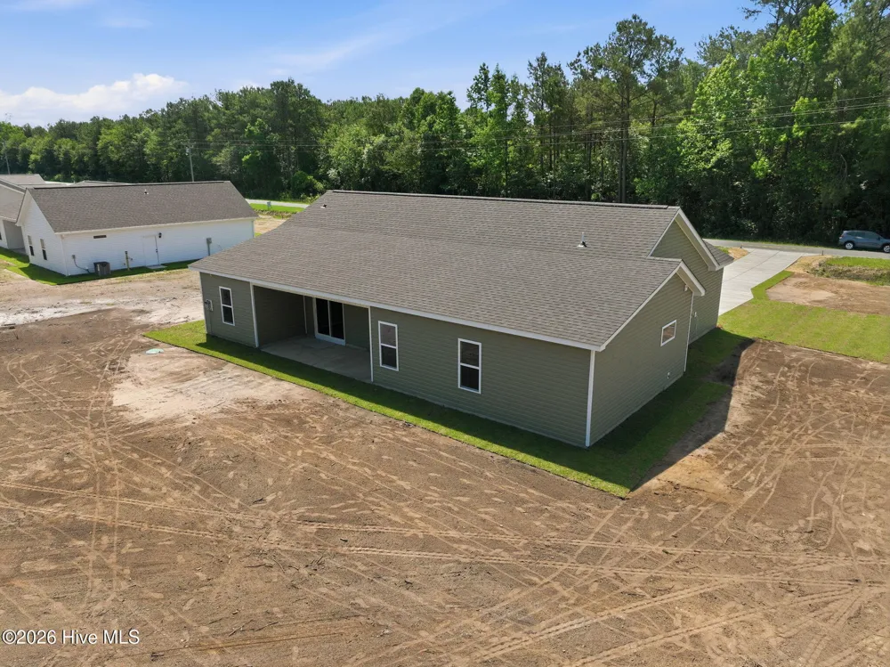 2624 Fountaintown Road Chinquapin, NC 28521