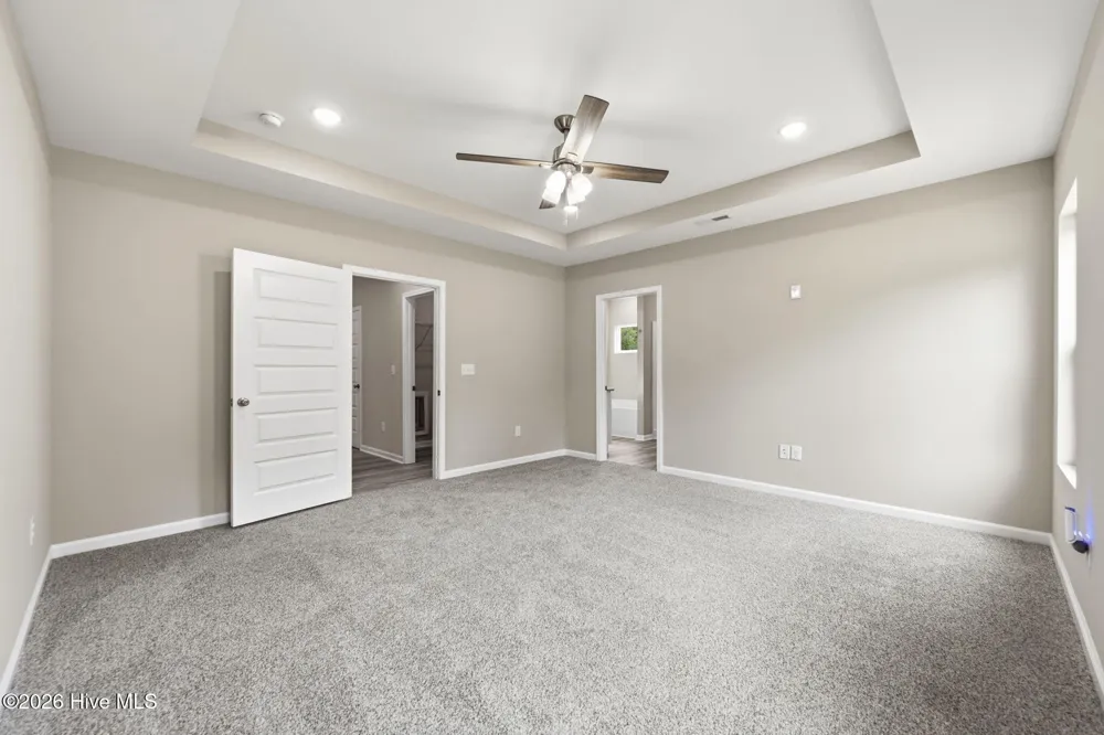 2624 Fountaintown Road Chinquapin, NC 28521