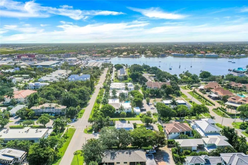 10th Avenue #5 Naples, FL 34102