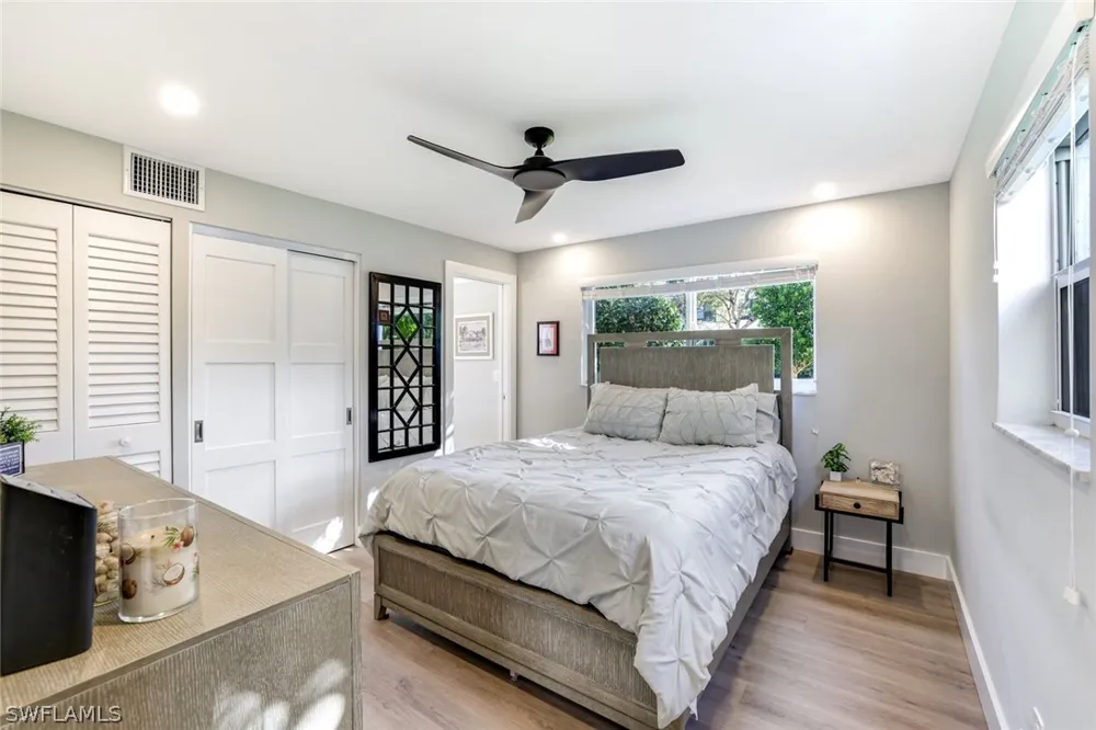 10th Avenue #5 Naples, FL 34102