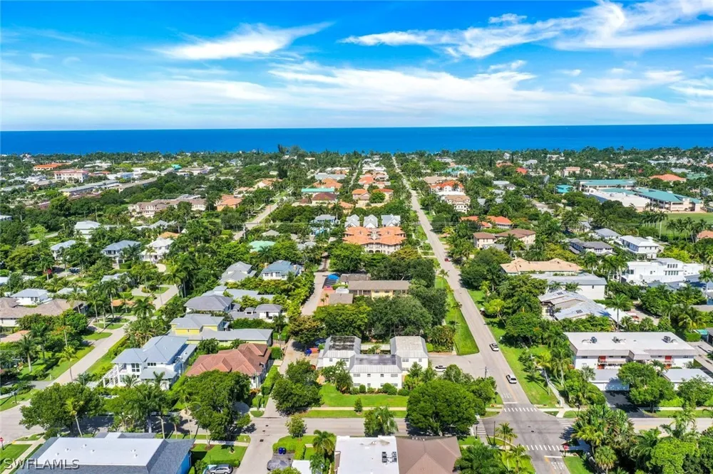 10th Avenue #5 Naples, FL 34102