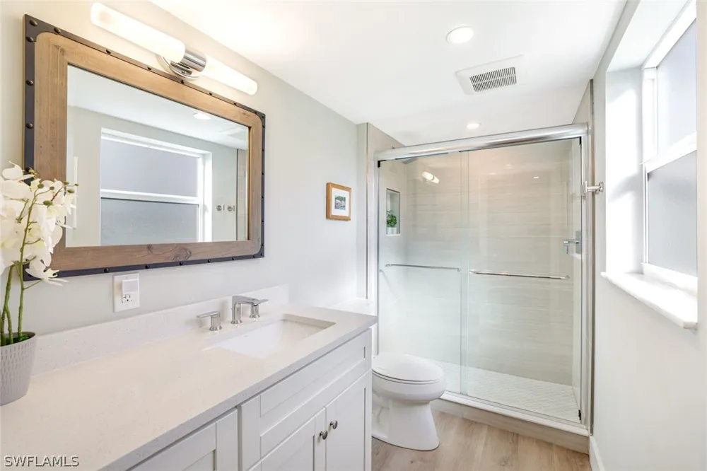 10th Avenue #5 Naples, FL 34102