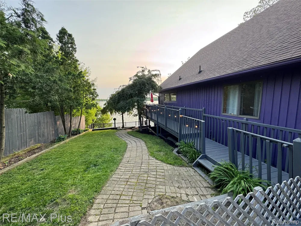 1380 Pratt Drive Elba Township, MI 48446