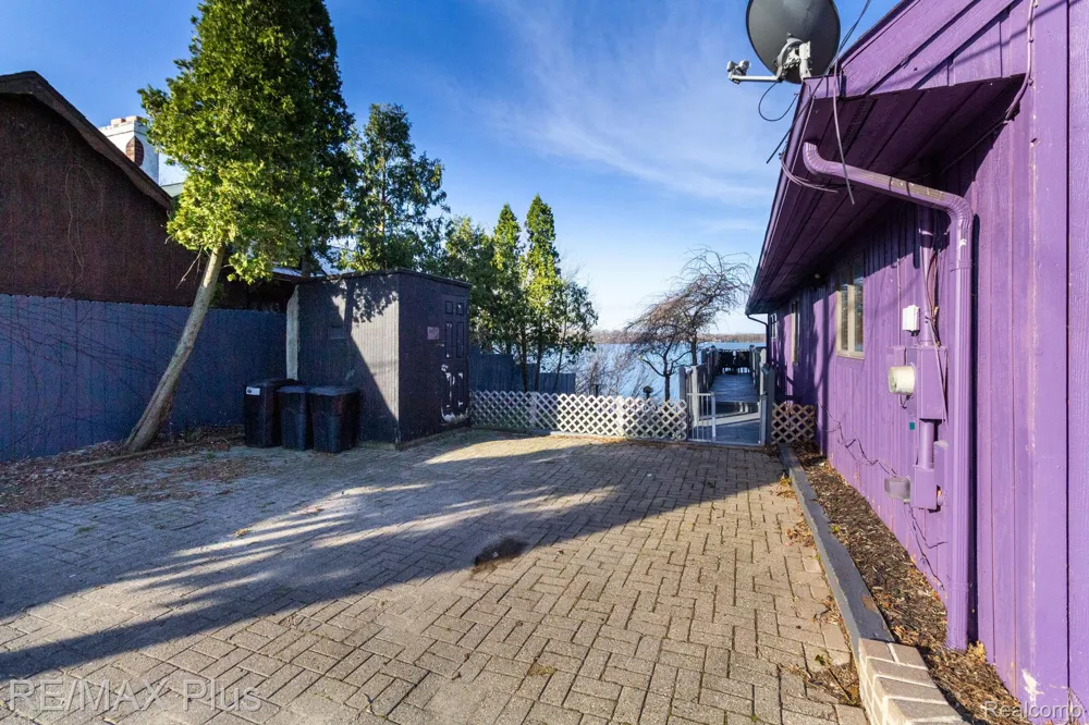 1380 Pratt Drive Elba Township, MI 48446