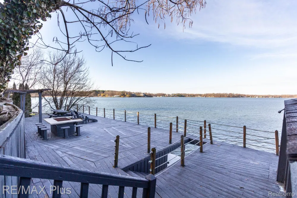 1380 Pratt Drive Elba Township, MI 48446