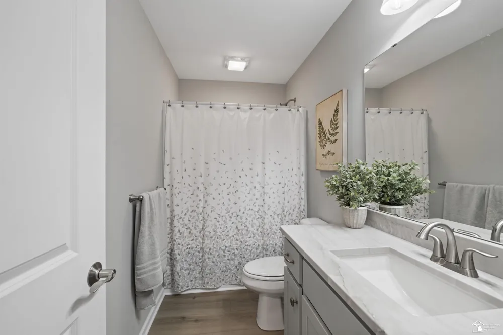 7494 Montri Drive Bedford Township, MI 48182