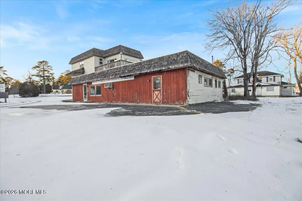 585 Route 9 Little Egg Harbor, NJ 08087