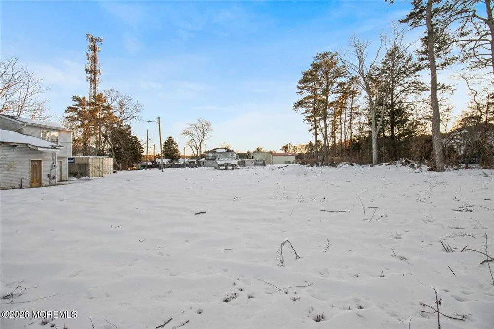 585 Route 9 Little Egg Harbor, NJ 08087