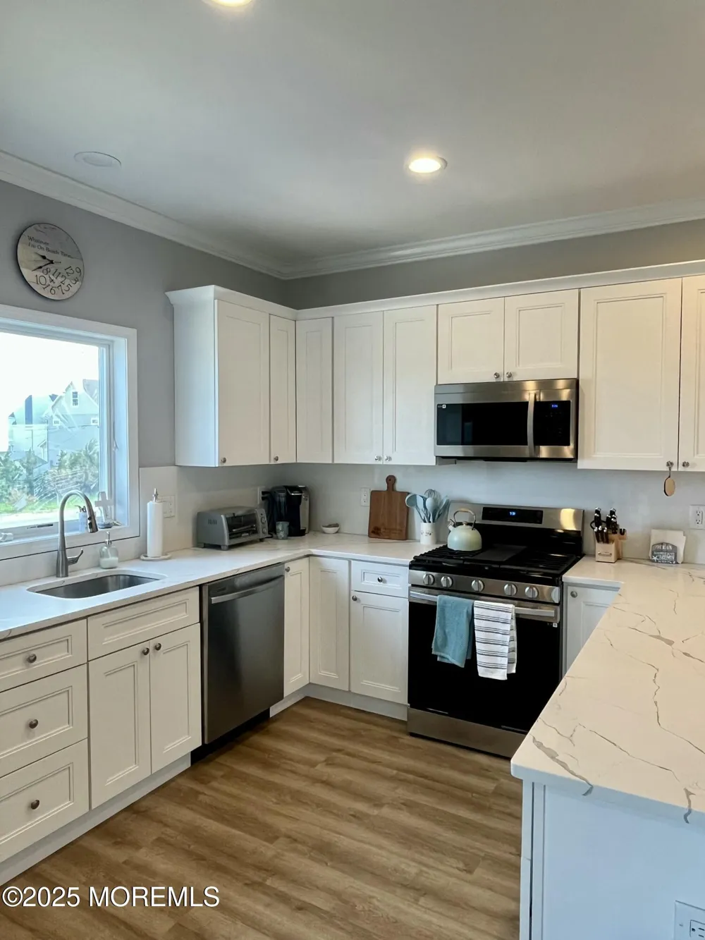 127 Dewey Drive Ortley Beach, NJ 08751
