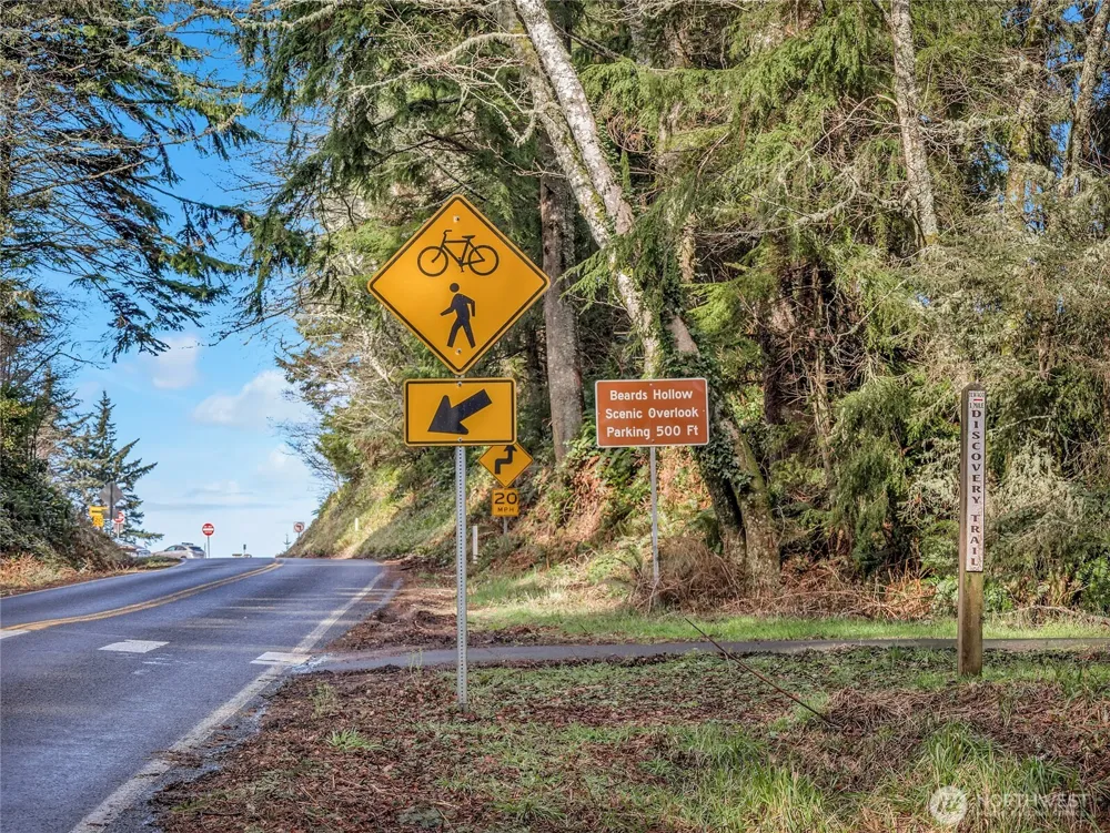 3038 Ocean View Court Ilwaco, WA 98624