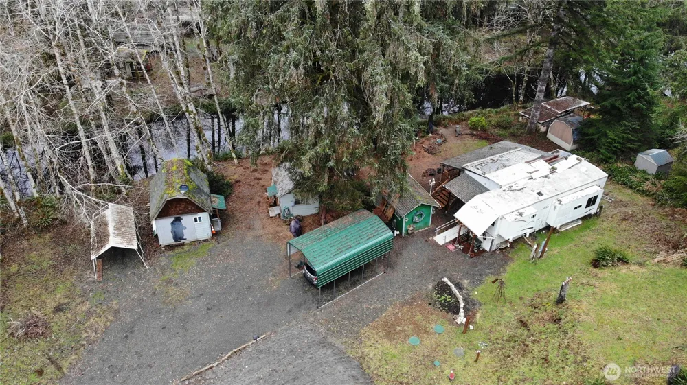 192 W Arrowhead Drive Elma, WA 98541