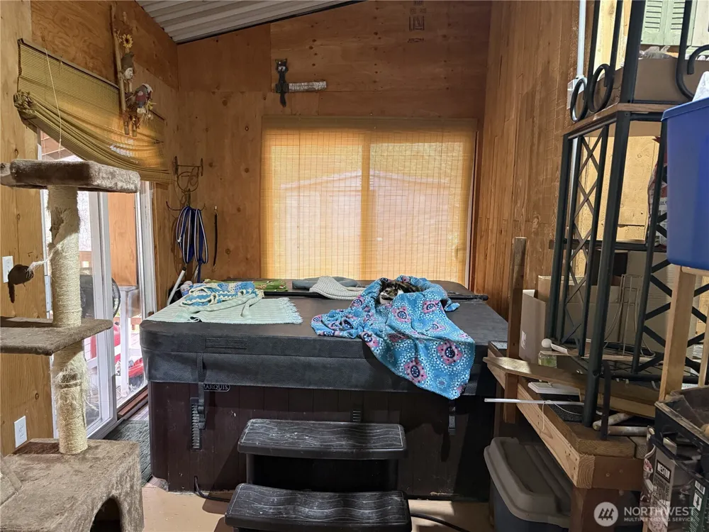 192 W Arrowhead Drive Elma, WA 98541