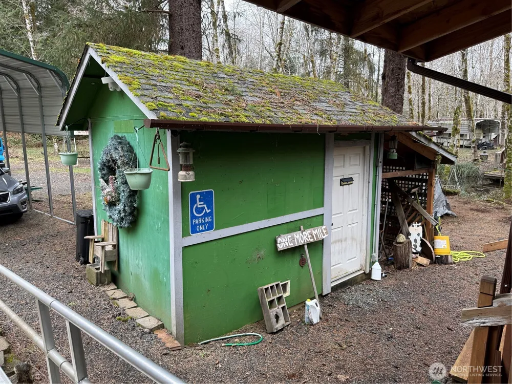 192 W Arrowhead Drive Elma, WA 98541