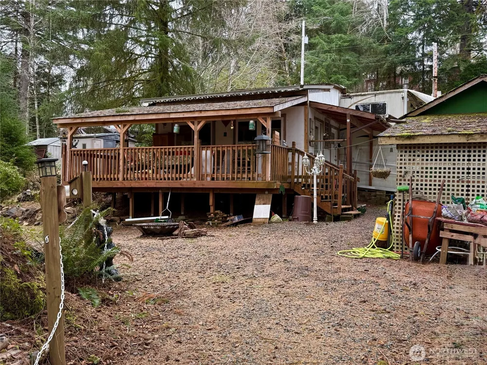 192 W Arrowhead Drive Elma, WA 98541