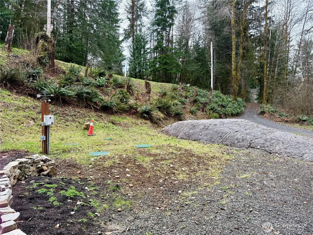192 W Arrowhead Drive Elma, WA 98541