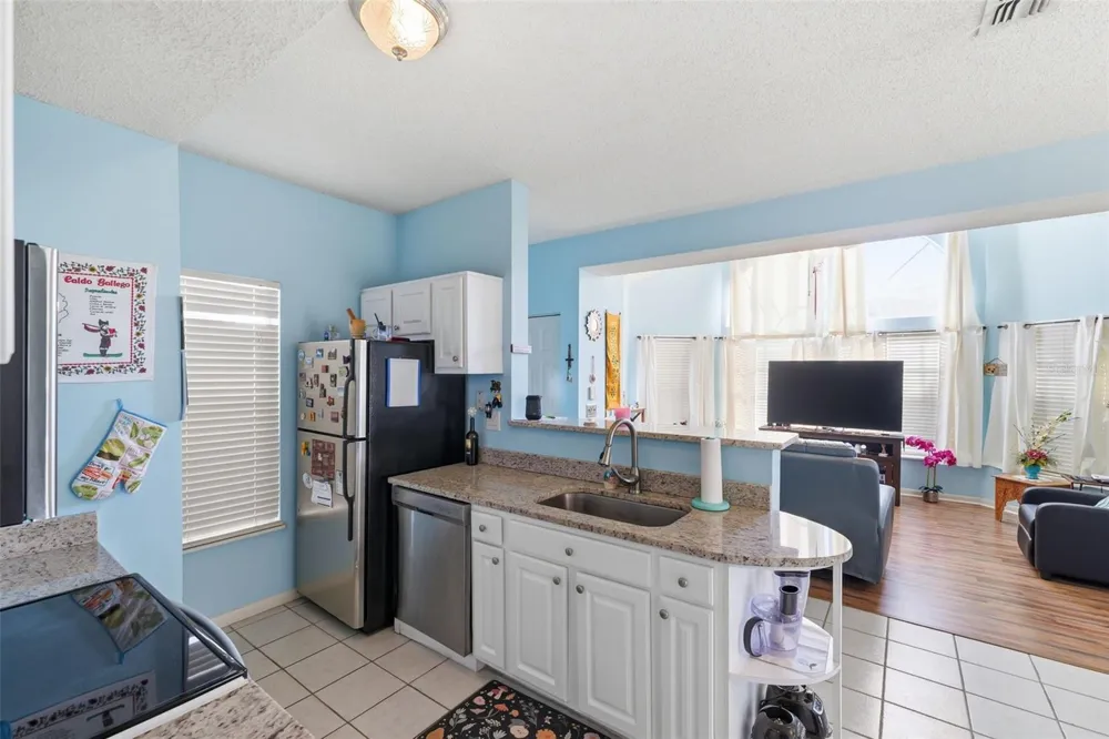 12245 ARMENIA GABLES CIRCLE #12245 Tampa, FL 33612