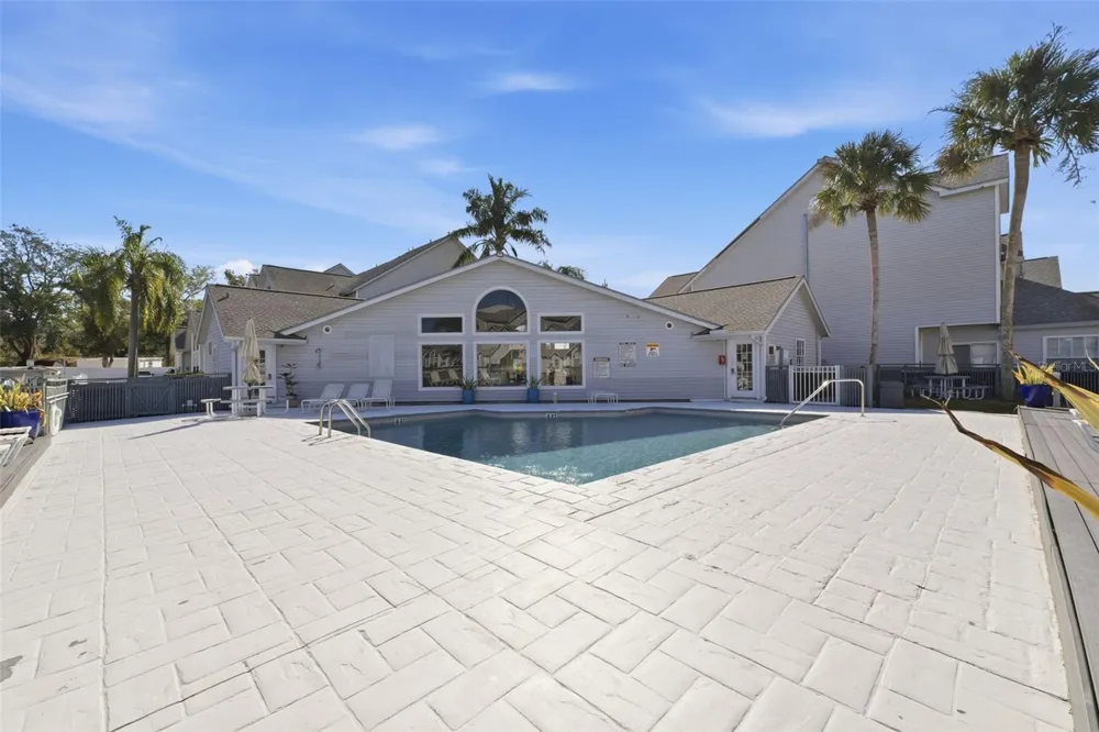 12245 ARMENIA GABLES CIRCLE #12245 Tampa, FL 33612