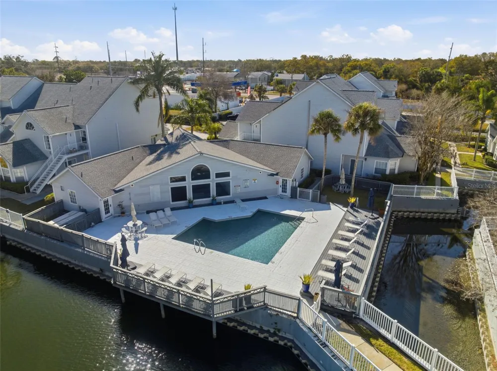 12245 ARMENIA GABLES CIRCLE #12245 Tampa, FL 33612