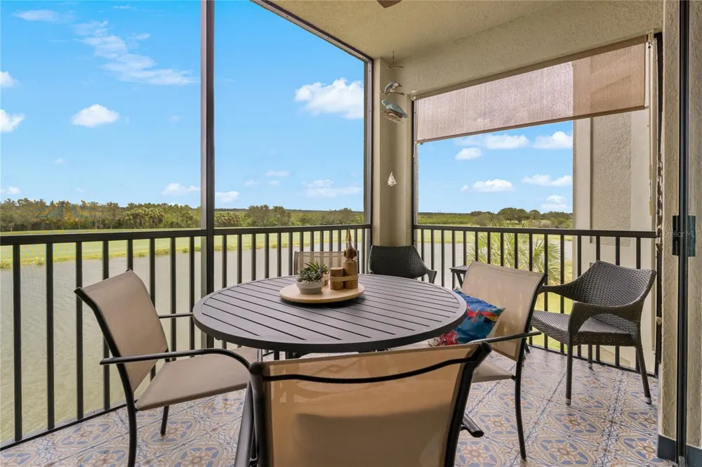 7015 RIVER HAMMOCK DRIVE #306 Bradenton, FL 34212