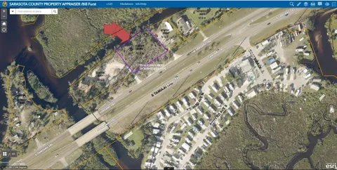 S TAMIAMI TRAIL