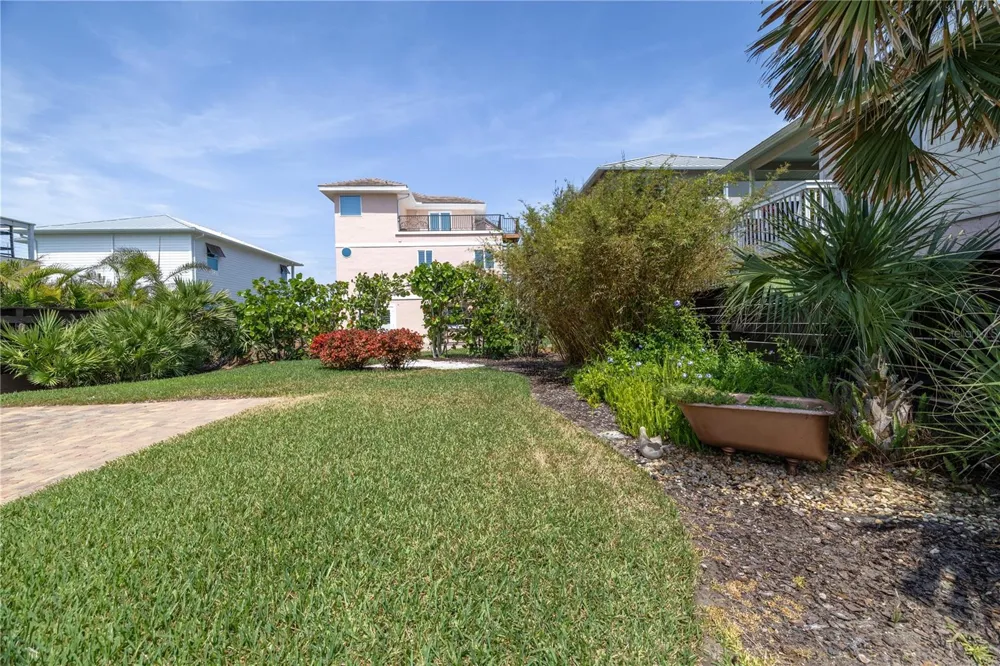 6260 S ATLANTIC AVENUE New Smyrna Beach, FL 32169