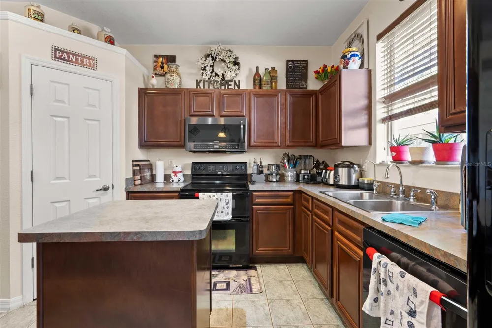 2644 SE 75TH BOULEVARD Bushnell, FL 33513