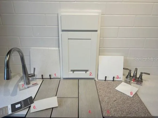 168 FLAG LILLY LANE Umatilla, FL 32784