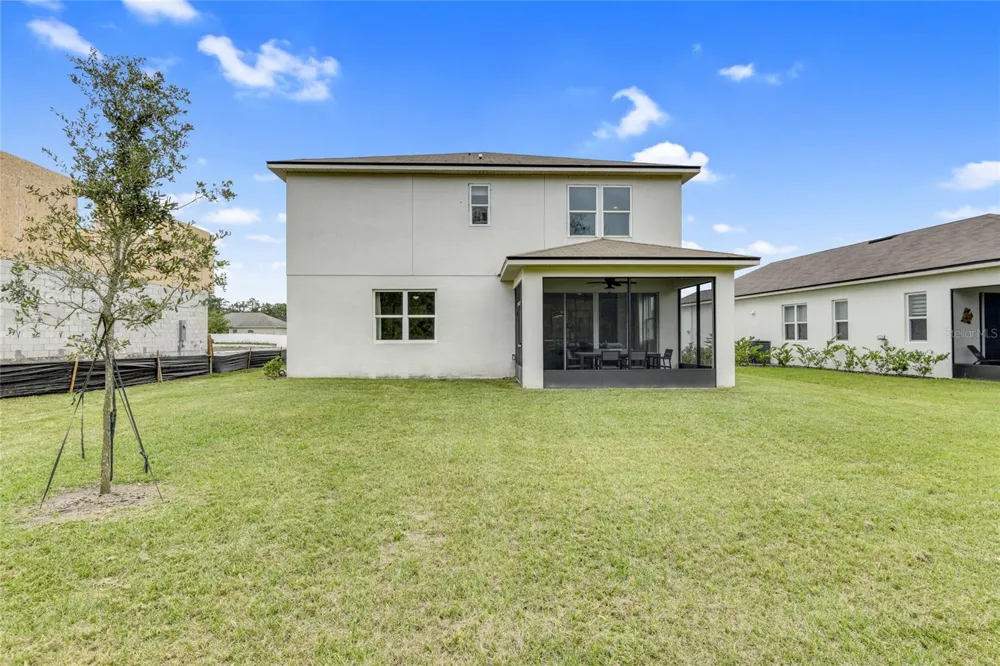 168 FLAG LILLY LANE Umatilla, FL 32784