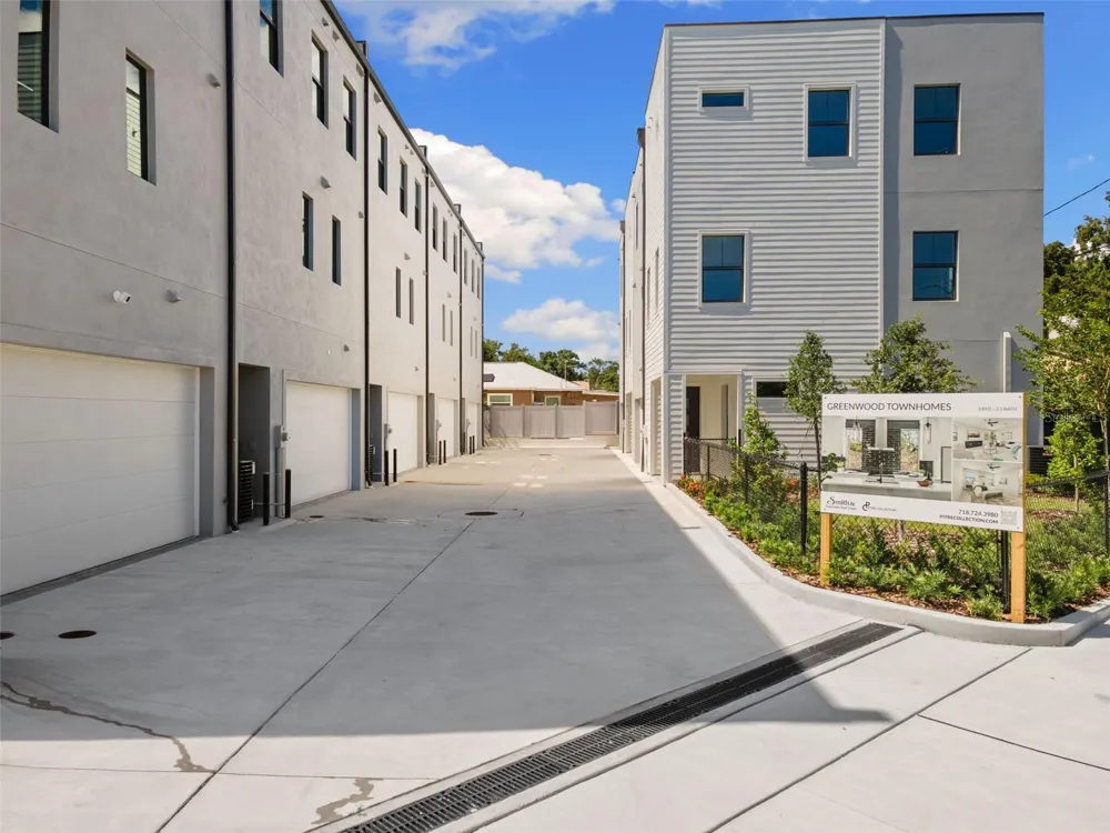 2211 16TH STREET St Petersburg, FL 33704