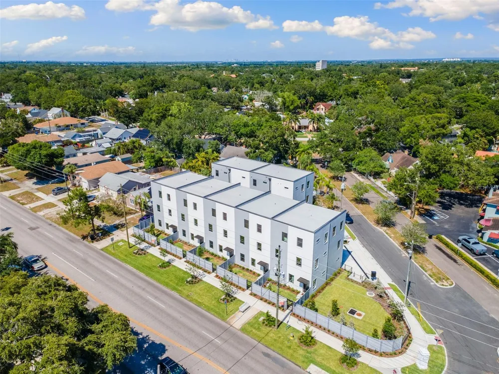 2211 16TH STREET St Petersburg, FL 33704
