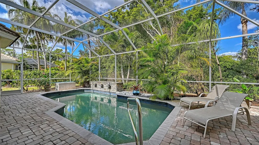 7318 WINDEMERE LANE University Park, FL 34201