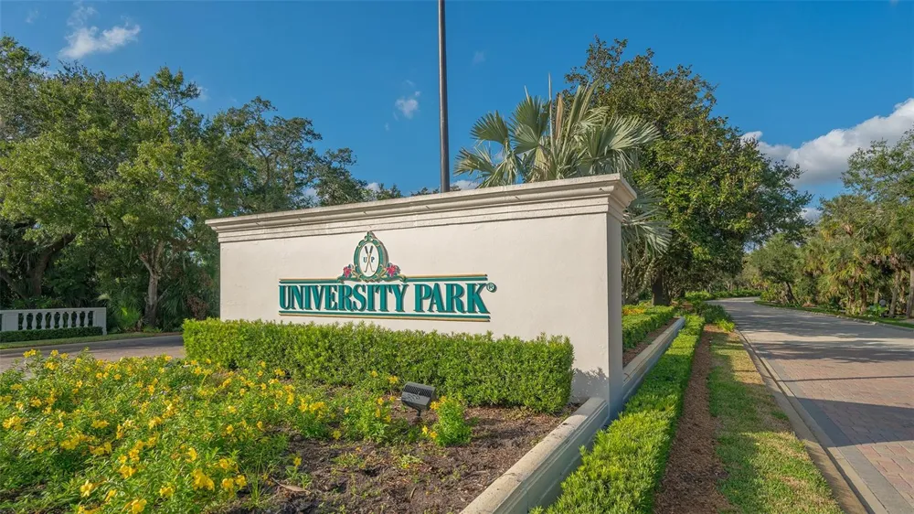 7318 WINDEMERE LANE University Park, FL 34201