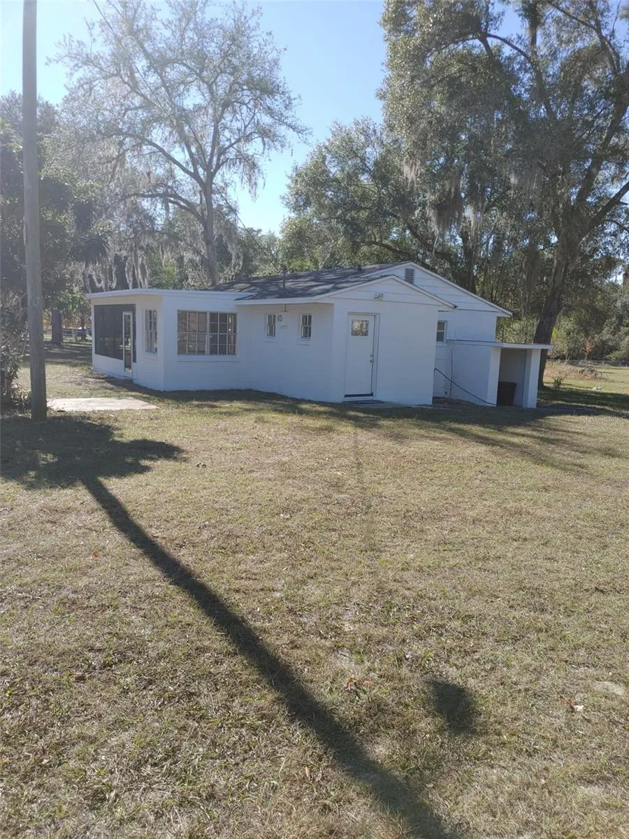 1838 NE 145TH AVENUE ROAD Silver Springs, FL 34488