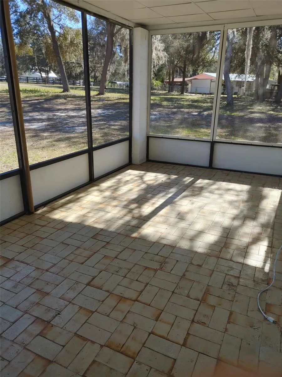 1838 NE 145TH AVENUE ROAD Silver Springs, FL 34488