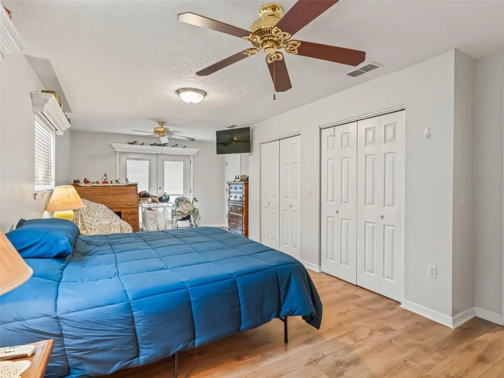 4430 CR 542H Bushnell, FL 33513