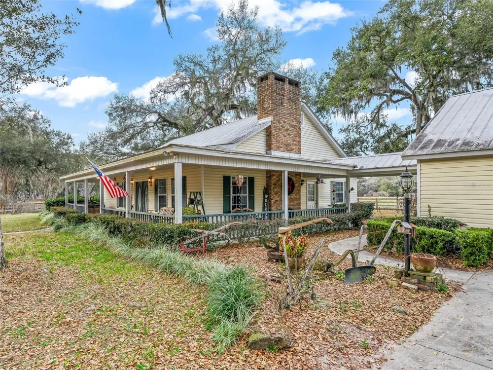4430 CR 542H Bushnell, FL 33513