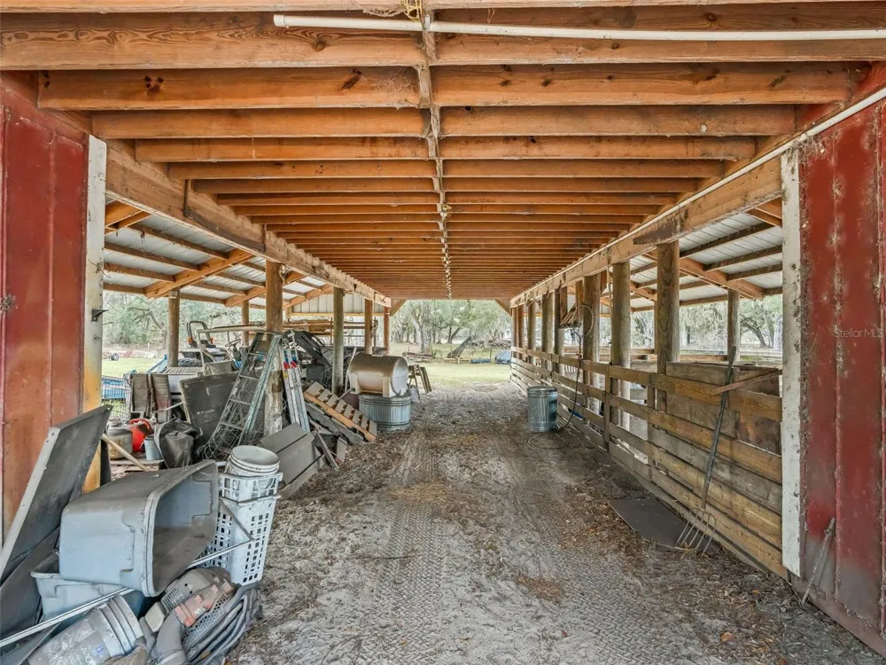 4430 CR 542H Bushnell, FL 33513