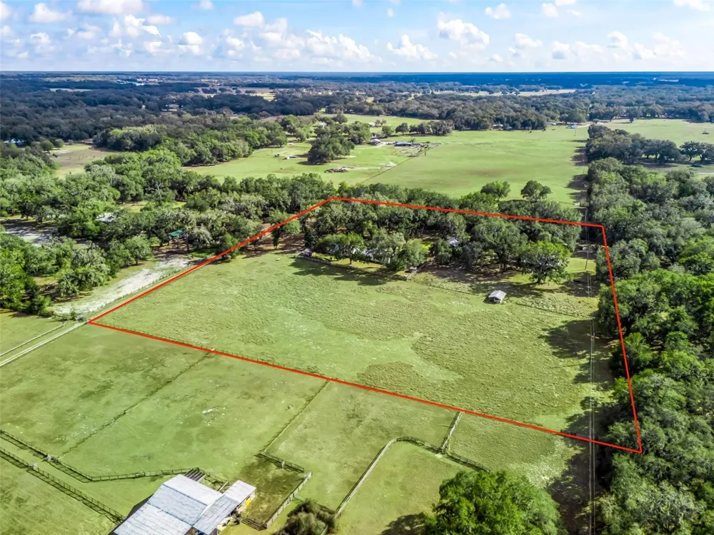 4430 CR 542H Bushnell, FL 33513